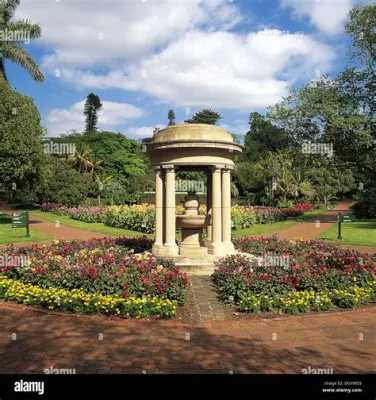 Durban Botanic Gardens – En Blommig Oas Mitten I Stadens Pulserande Hjärta!